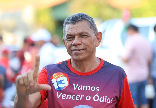 Presidente regional do PT no Piauí, João de Deus