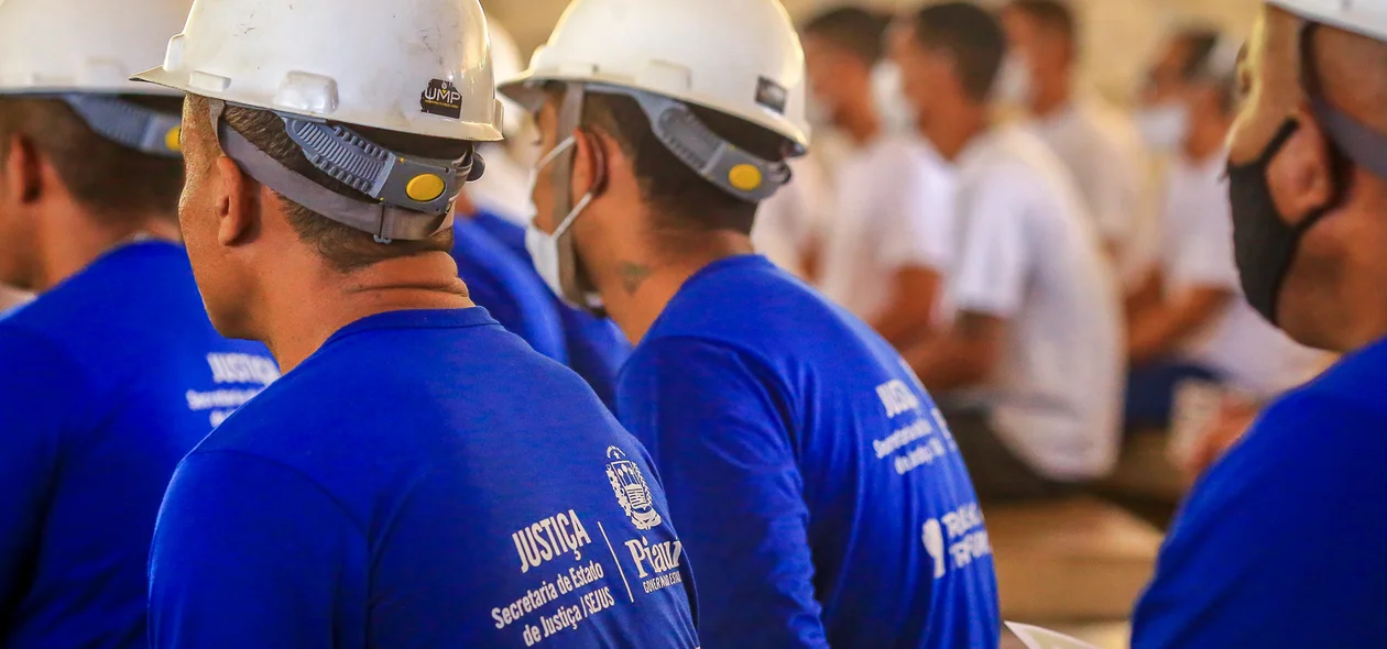 Projeto Escola de Produtor Pré-Moldados de Concreto