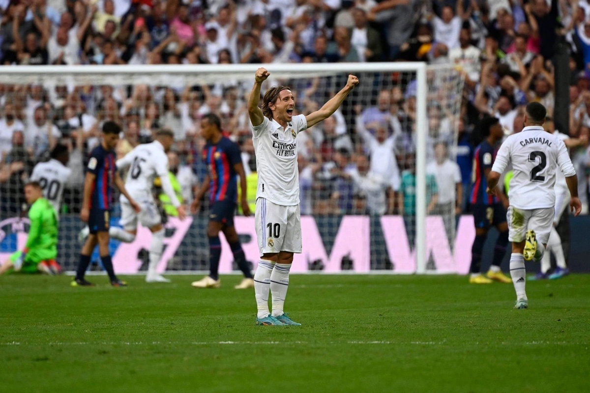 Real Madrid e Barcelona pelo Campeonato Espanhol