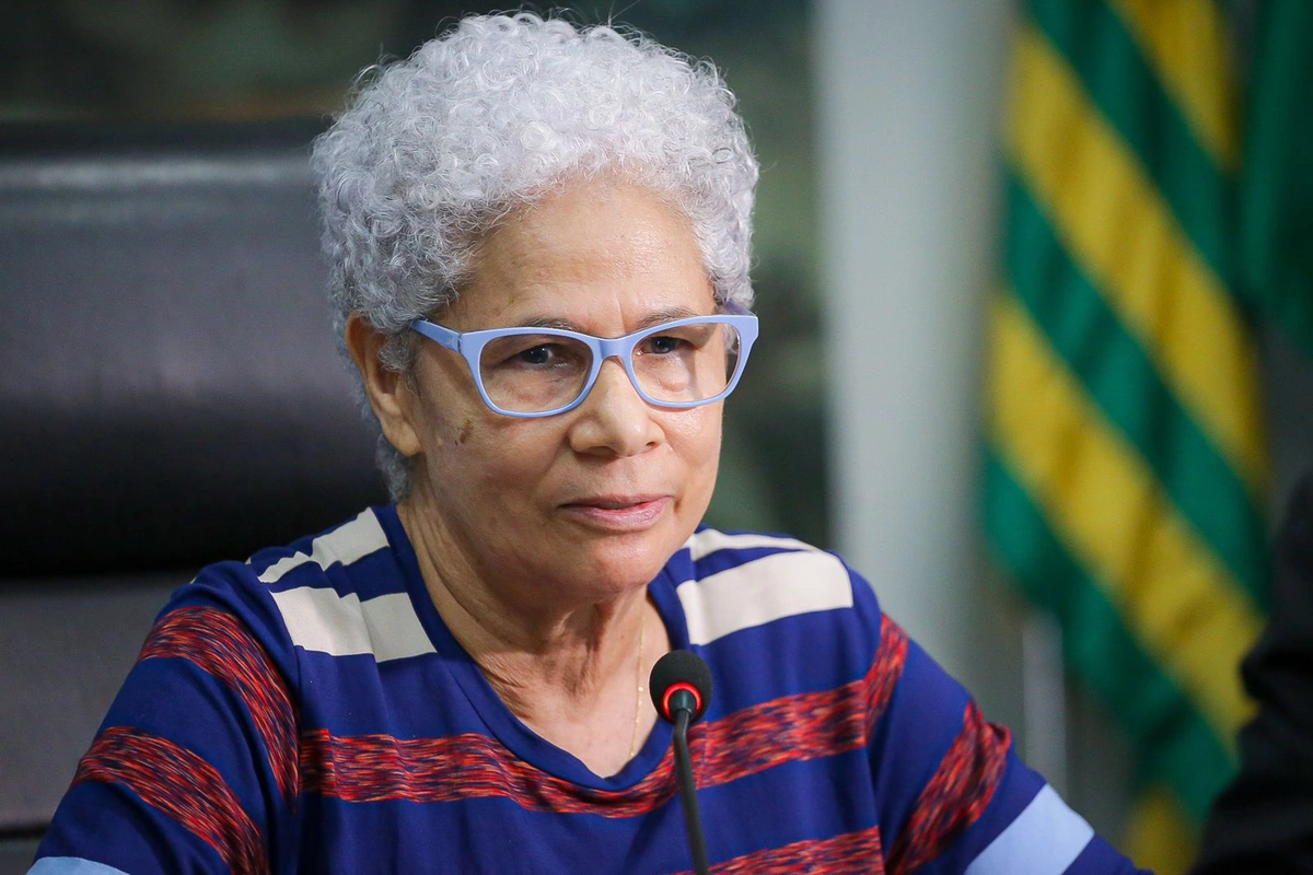 Regina Sousa