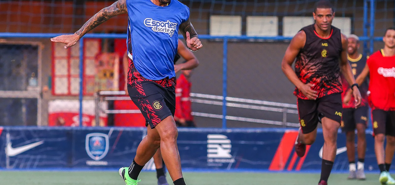 Rômulo, Resenha FC