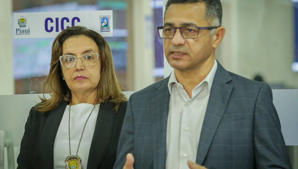 Delegada Adriana Xavier