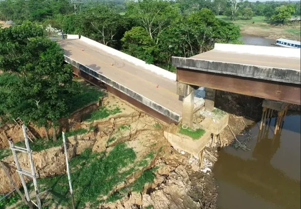 Segunda ponte desaba no Amazonas em menos de duas semanas e isola região do Estado