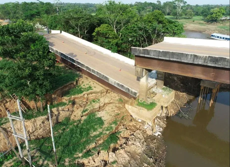 Segunda ponte desaba no Amazonas em menos de duas semanas e isola região do Estado