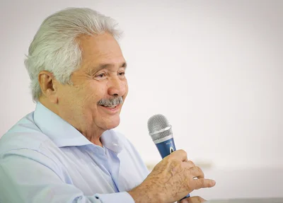 Senador Elmano Férrer