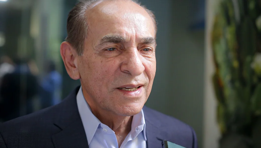 Senador Marcelo Castro, presidente regional do MDB