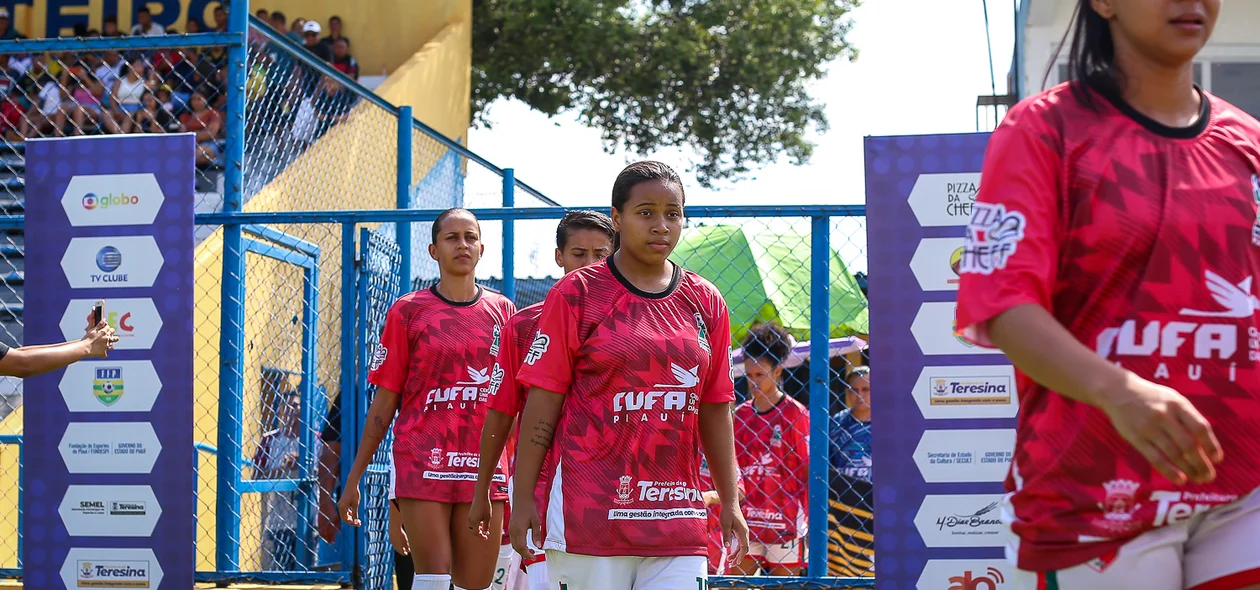 Time do Matadouro entra em campo