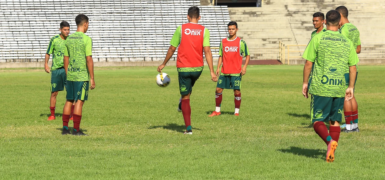 Treino aconteceu no Albertão