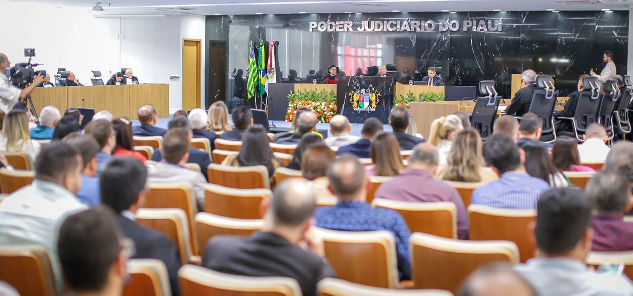 Tribunal de Justiça realiza eleição por aclamação