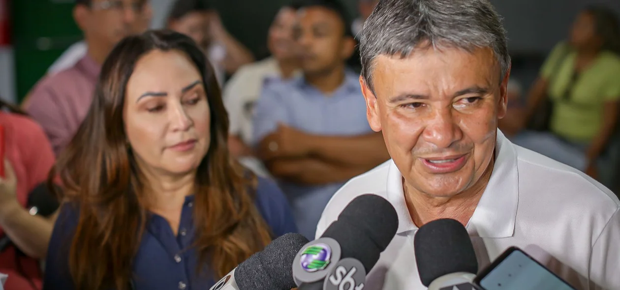 Wellington Dias em entrevista durante a votação