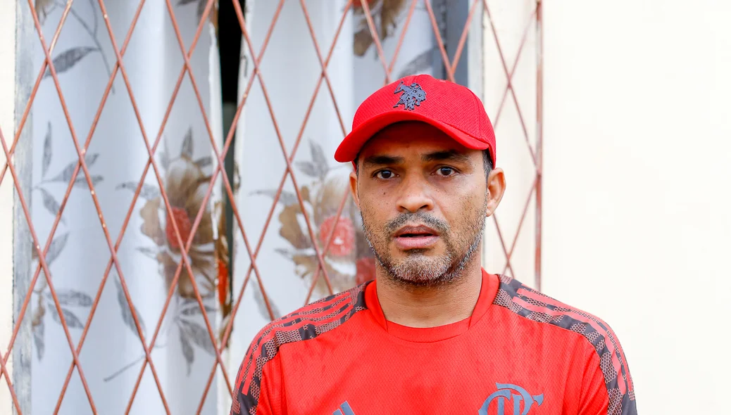 Alan Kardec é vizinho de Marcelo e se sente prejudicado