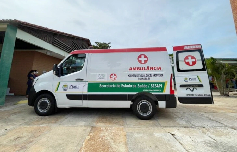 Ambulância da Sesapi