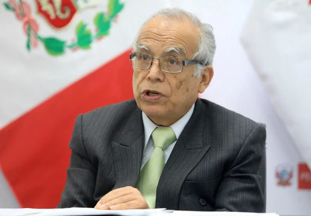 Anibal Torres