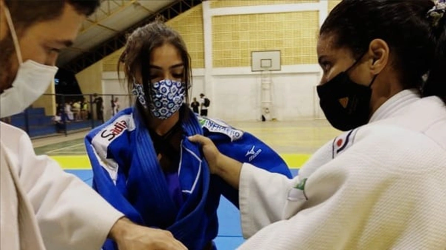 As atletas do judô piauienses, Kayla Macedo e Michelly Marinho