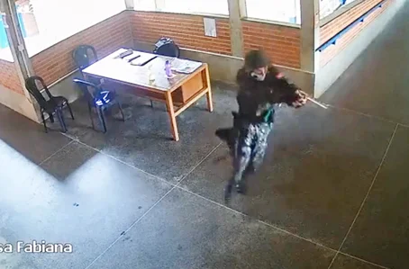 Atirando dentro de escola no Espiríto Santo
