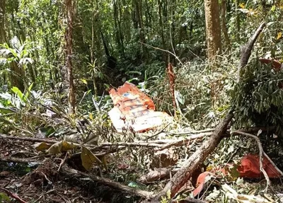 Avião da FAB foi encontrado destruído neste sábado