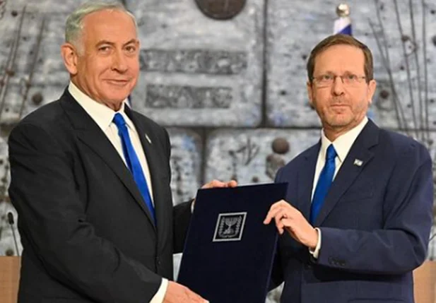 Bejamin Netanyahu é empossado como premiê de Israel