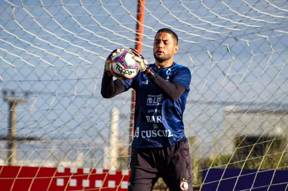 Camilo é um dos goleiros contratados pelo Altos
