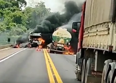 Caminhões incendiados na BR 163