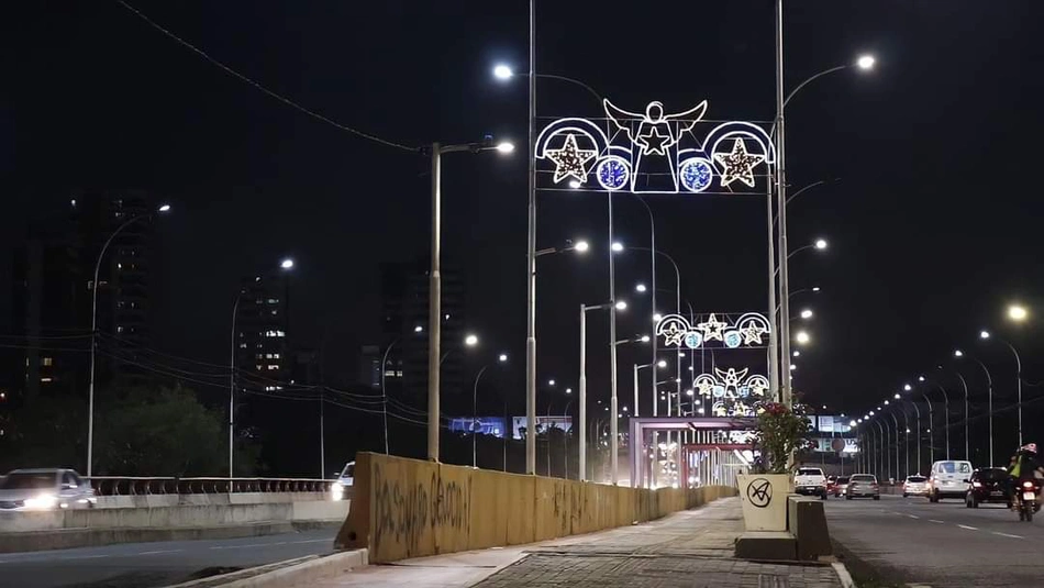 Canteiro central da Ponte Juscelino Kubitschek