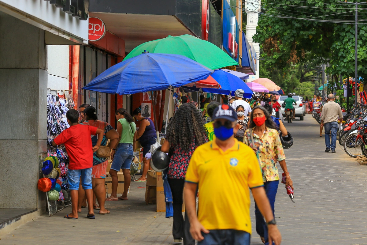 Centro de Teresina movimentado