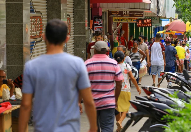 Comércio varejista de Teresina tem horário de funcionamento ampliado