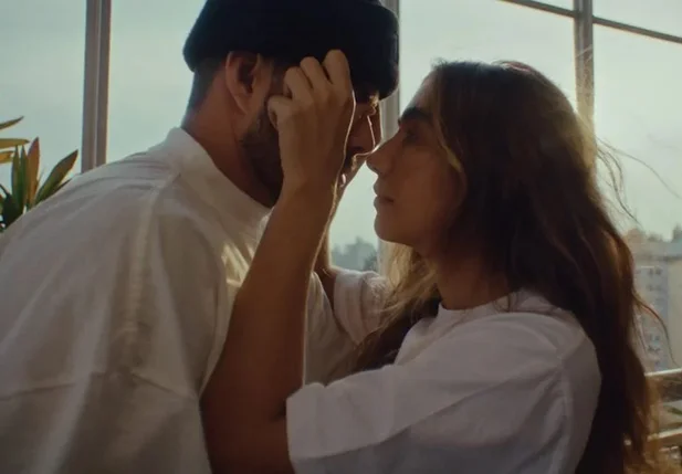 Clipe da banda Lagum e Anavitoria