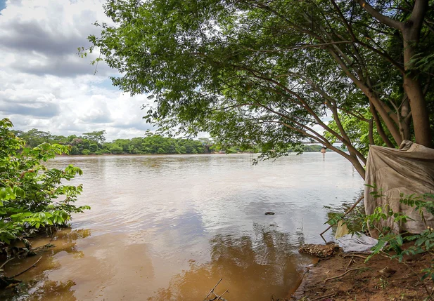 Corpo de mulher é encontrado boiando no Rio Parnaíba em Teresina