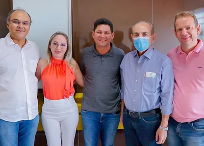 Deputado Firmino Paulo, a primeira-dama Naiana Leal, Veim da Fetraf, Marcelo Castro e Castro Neto