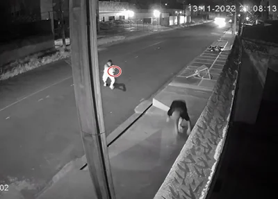 Entregador reage a assalto e toma arma de bandido no Ilhotas em Teresina