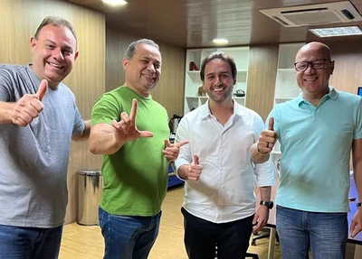 Franzé Silva se reúne com deputados na Câmara Municipal de Teresina
