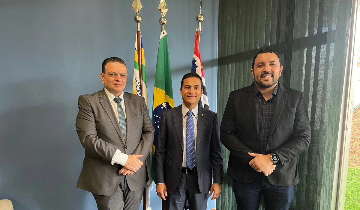 Gessivaldo e Pessoinha se reúnem em Brasília com presidente do Republicanos