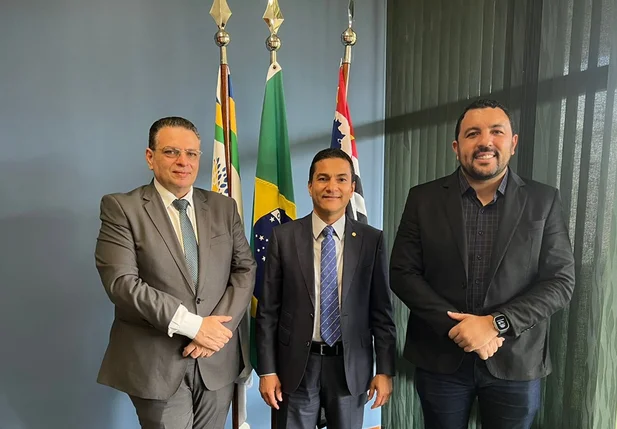 Gessivaldo e Pessoinha se reúnem em Brasília com presidente do Republicanos