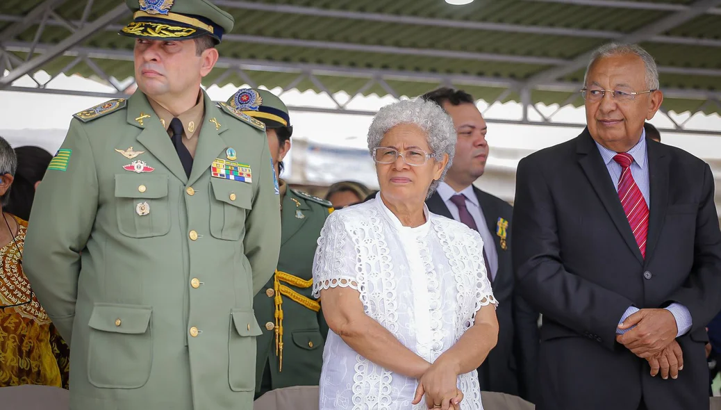 Governadora Regina Sousa ao lado do Dr. Pessoa e Scheiwann Lopes