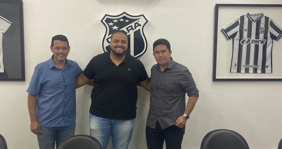 Igor Barbosa, advogado do Fluminense-PI acompanhado de Sandro Queiroz e João Paulo