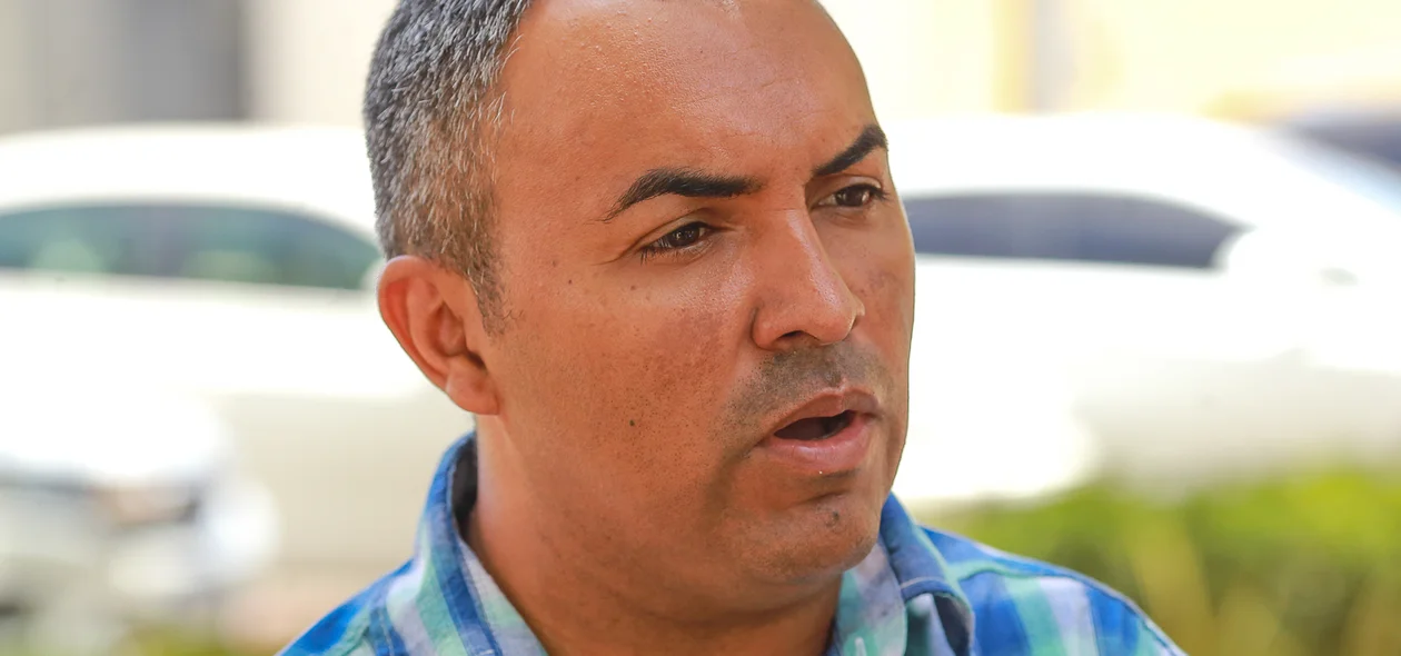 Luciano Santo, Vendedor