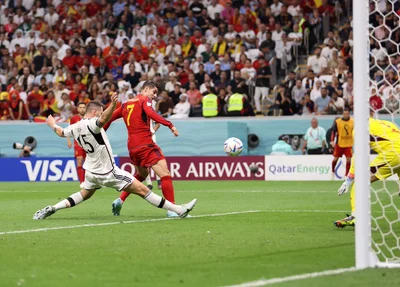 Momento do gol do Morata contra a Alemanha na Copa do Mundo