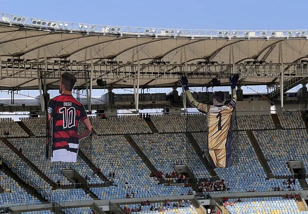 Mosaico em homenagem aos Diegos