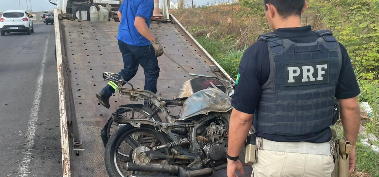 Motocicletas foram recolhidas após o acidente