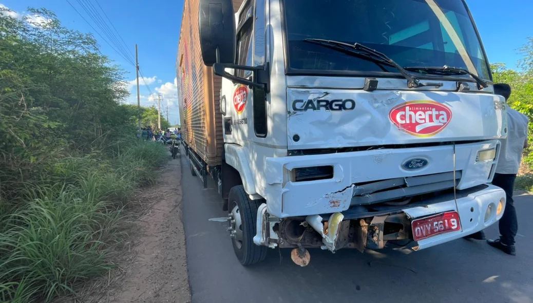 Motorista permaneceu no local do acidente