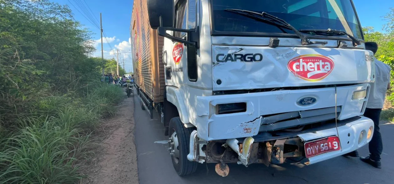 Motorista permaneceu no local do acidente