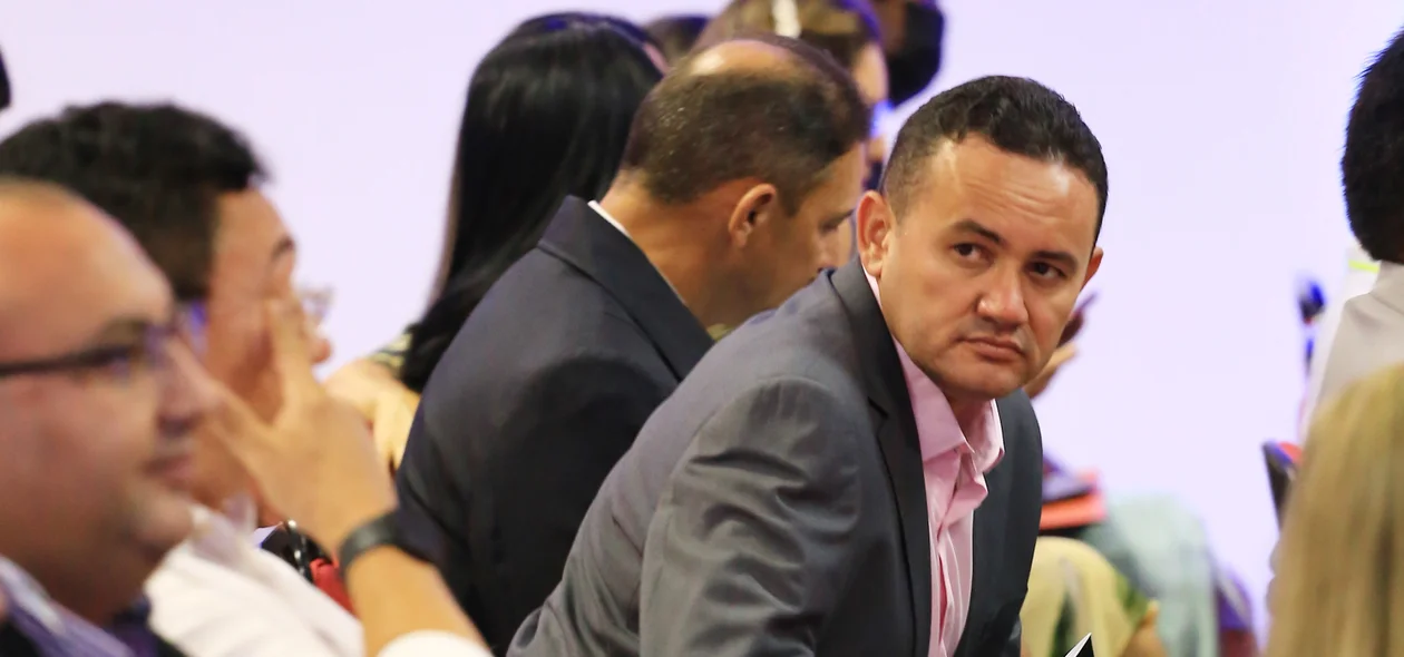 No evento o prefeito estava com o secretário de Educação