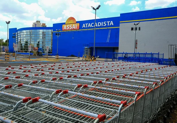 Nova loja do Assaí Atacadista na Avenida Presidente Kennedy