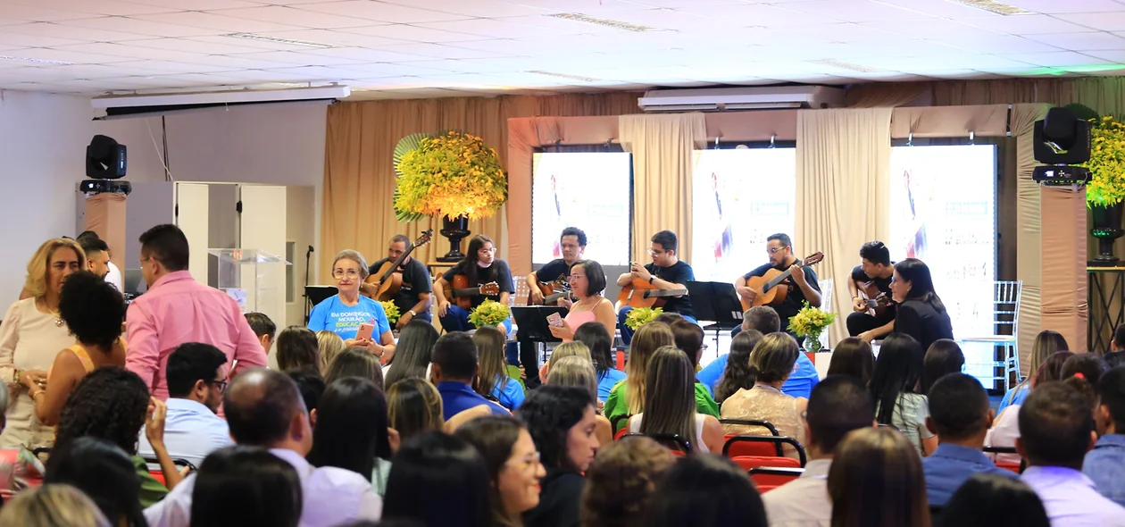 O seminário ocorreu na tarde desta quarta-feira