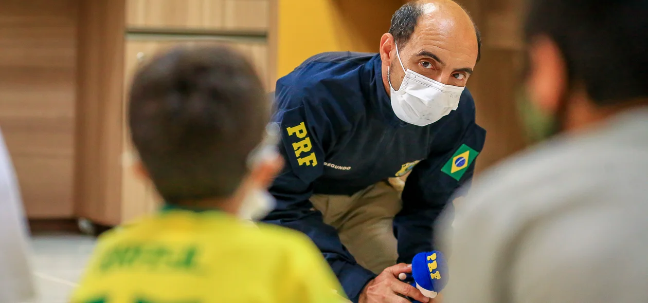 "Policiais contra o Câncer Infantil"