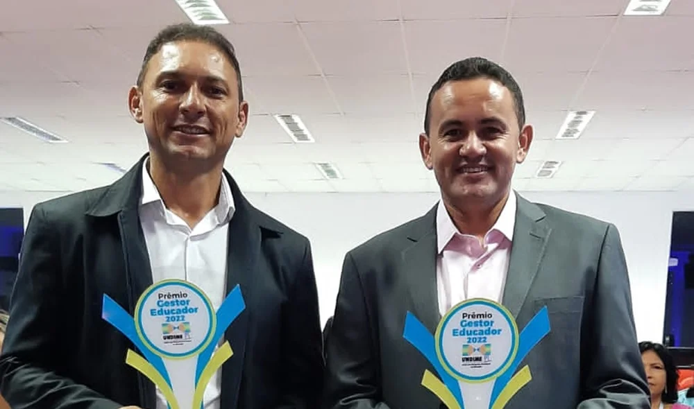 Prefeito Gilson Nunes recebeu o Prêmio Gestor Educador