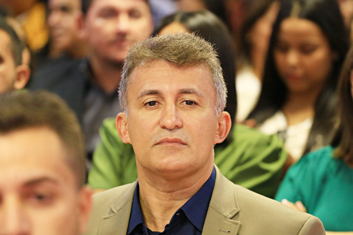 Prefeito Valdeci, de Curimatá