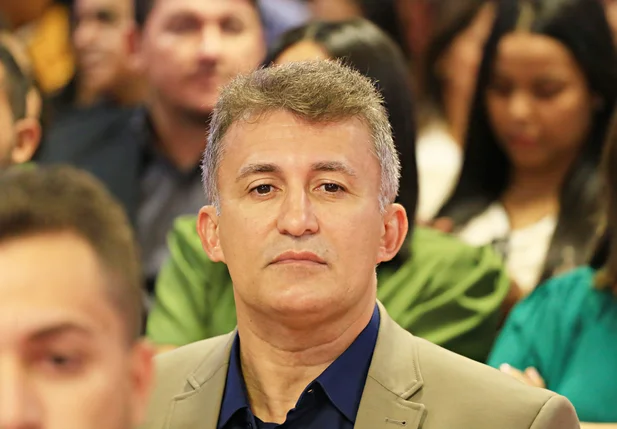 Prefeito Valdeci, de Curimatá