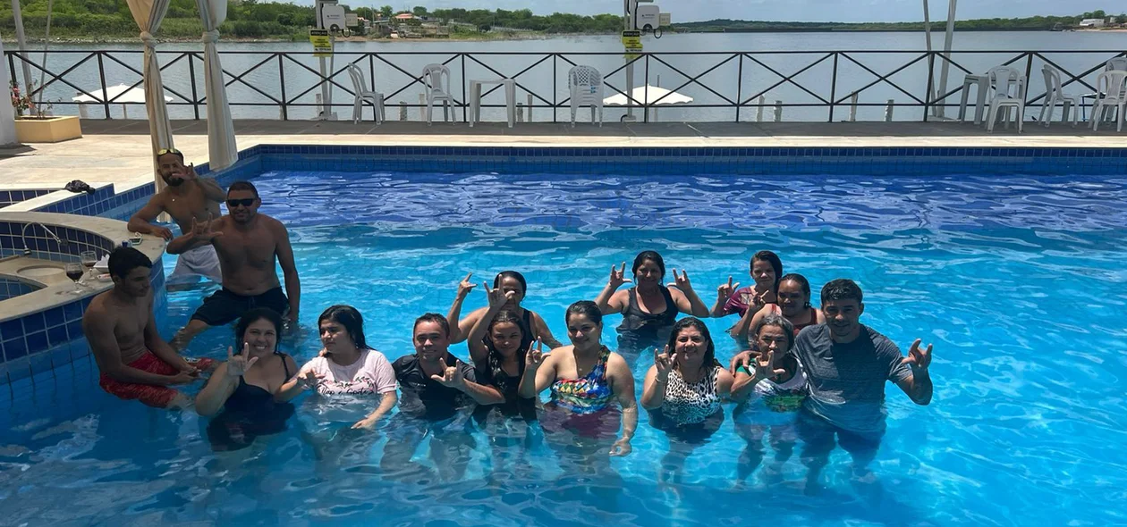 Prefeitura de Vera Mendes oferece dia de lazer para pessoas com deficiência auditiva