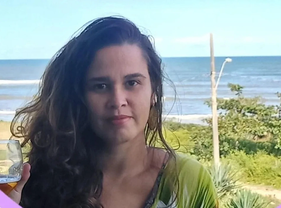 Professora Flávia Amoss Merçon Leonardo, de 38 anos, vítima de tiroteio em escola no Espírito Santo